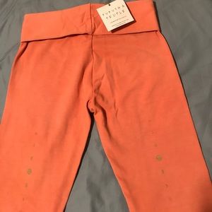 Purusha People peach color NWT leggings. Size XS