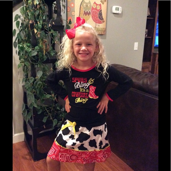 Spurs & Bling is a Cowgirl Thing - Picture 2 of 2