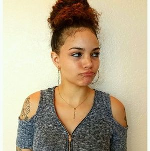 Meet your Posher, Kendra