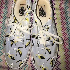 Banana vans