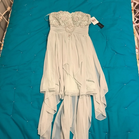 Dress size 3 - Picture 1 of 3