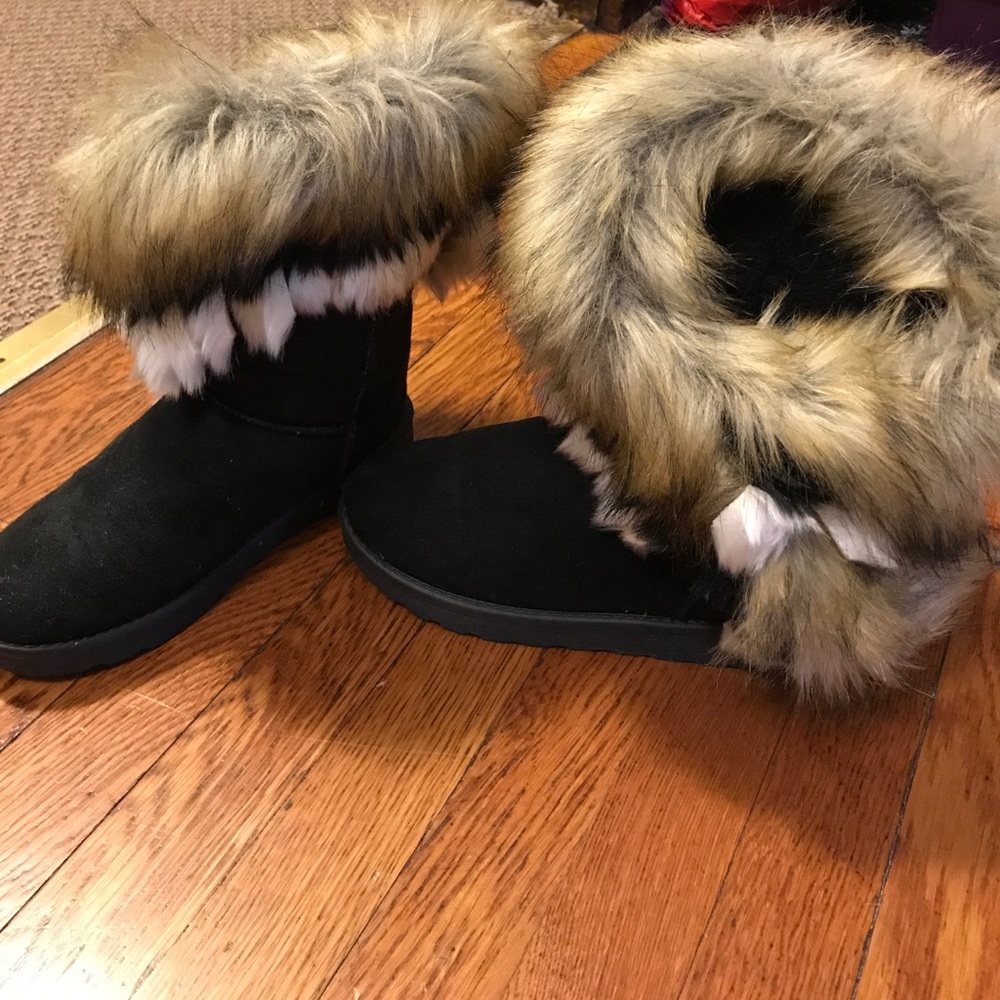 Faux fur winter boots