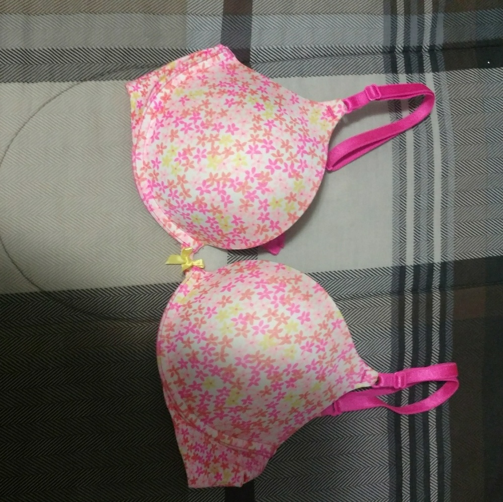 Victorias secret bra