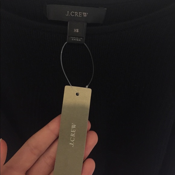 BNWT J.crew ruffle top - Picture 2 of 7