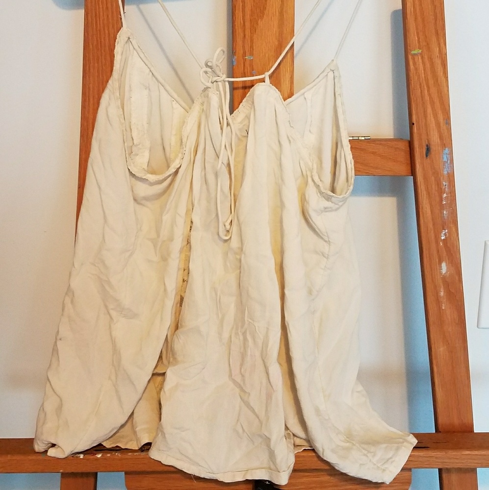 Lace Tank Top - Picture 2 of 3