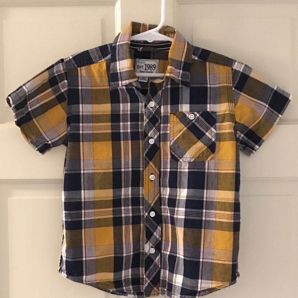 Children's Place boys plaid shirt. Size 4T