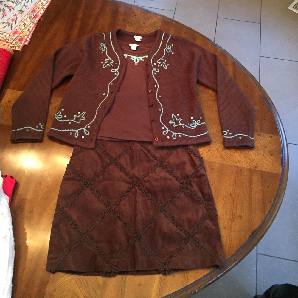 KC Parker Brown Skirt/ Sweater Set