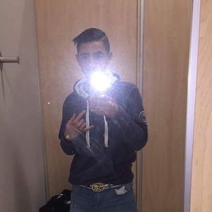 Meet your Posher, Robin