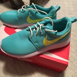 Nike Roshe One