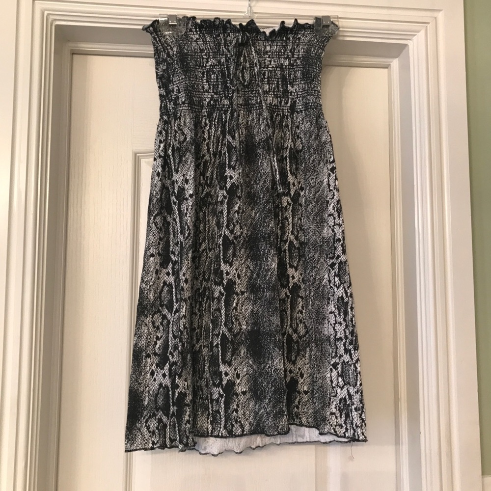 Sundress - Picture 3 of 3