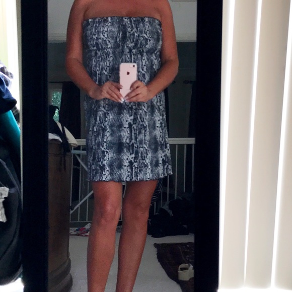 Sundress - Picture 2 of 3