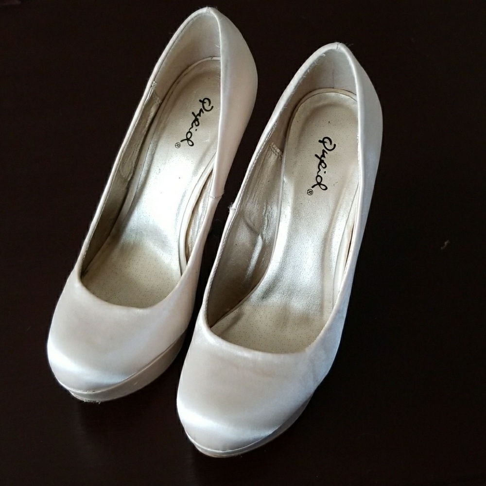 Satin cream heels