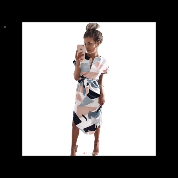 Geometric print midi dress with tie waist - Picture 2 of 7