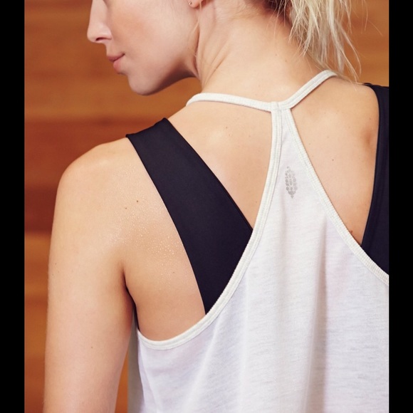 Free People Retrograde tank 💐 - Picture 2 of 3