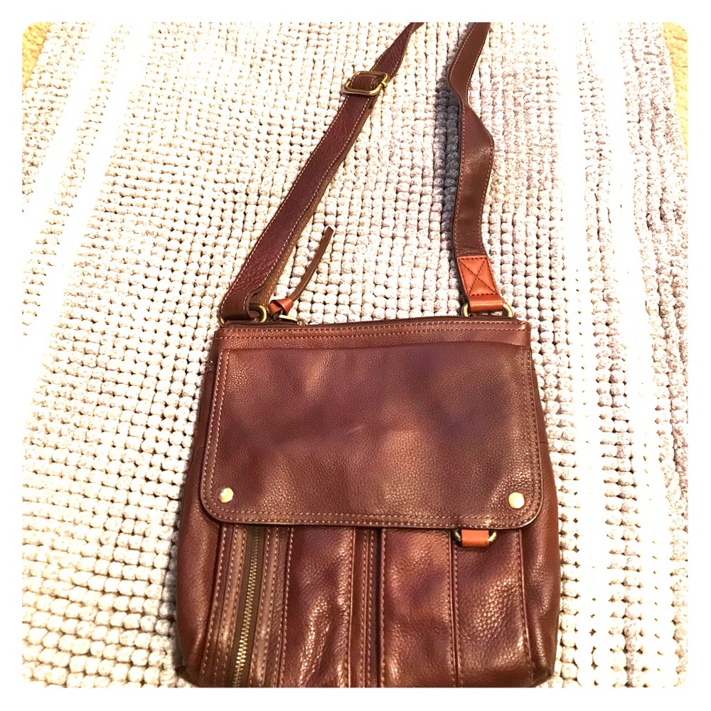 Fossil Brown Leather cross body bag. New no tags.