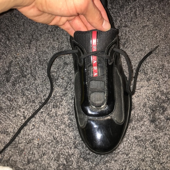 Very stylish. Worn a few times. Good condition. - Picture 3 of 8