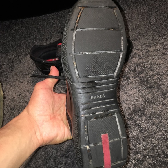 Very stylish. Worn a few times. Good condition. - Picture 7 of 8