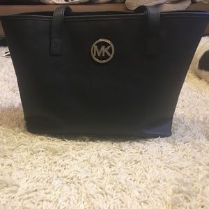 Authentic Michael Kors Tote