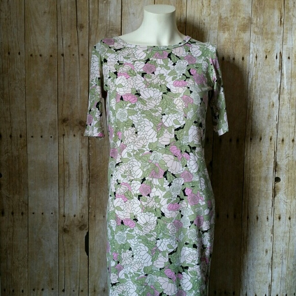 LuLaRoe Dresses & Skirts - Lularoe Julia Dress Floral Print Roses Size XS
