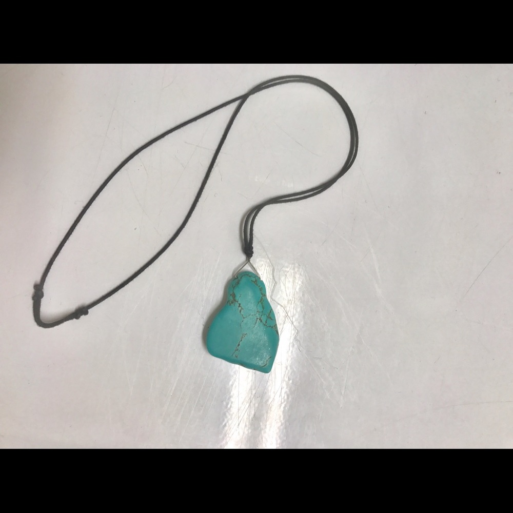 Turquoise stone necklace