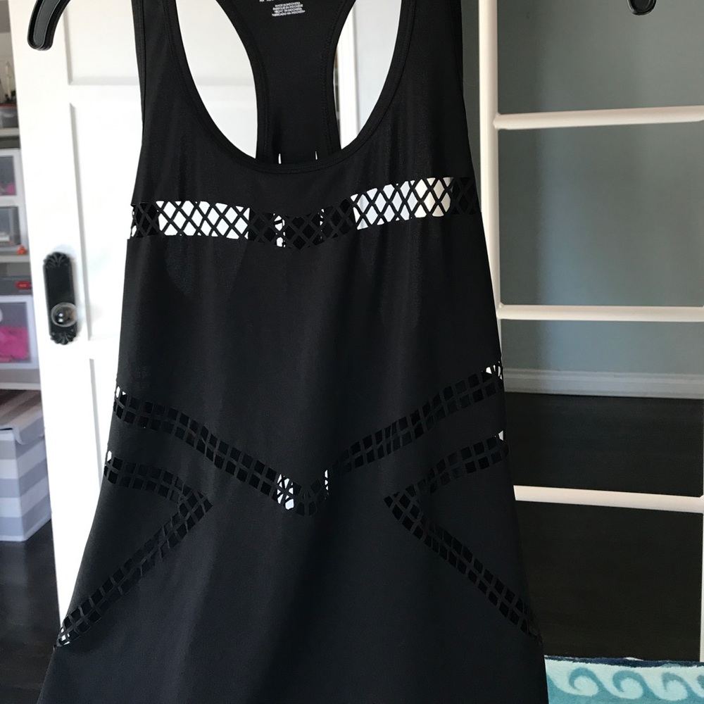 Forever 21 black work out tank top
