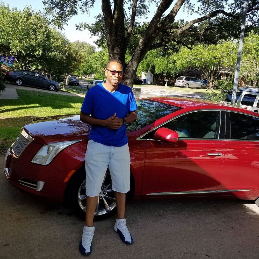 Meet your Posher, Elijah