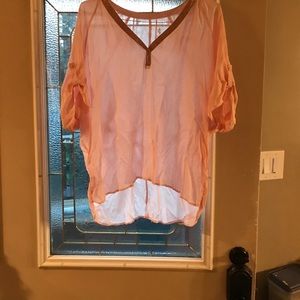 Juicy couture pink half sleeve shirt