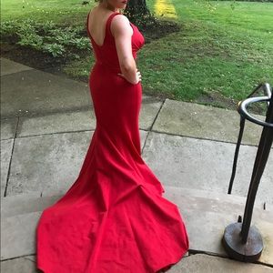 Red, Sherri Hill prom dress.