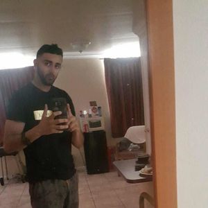 Meet your Posher, Diego