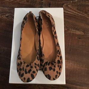 Leopard flats