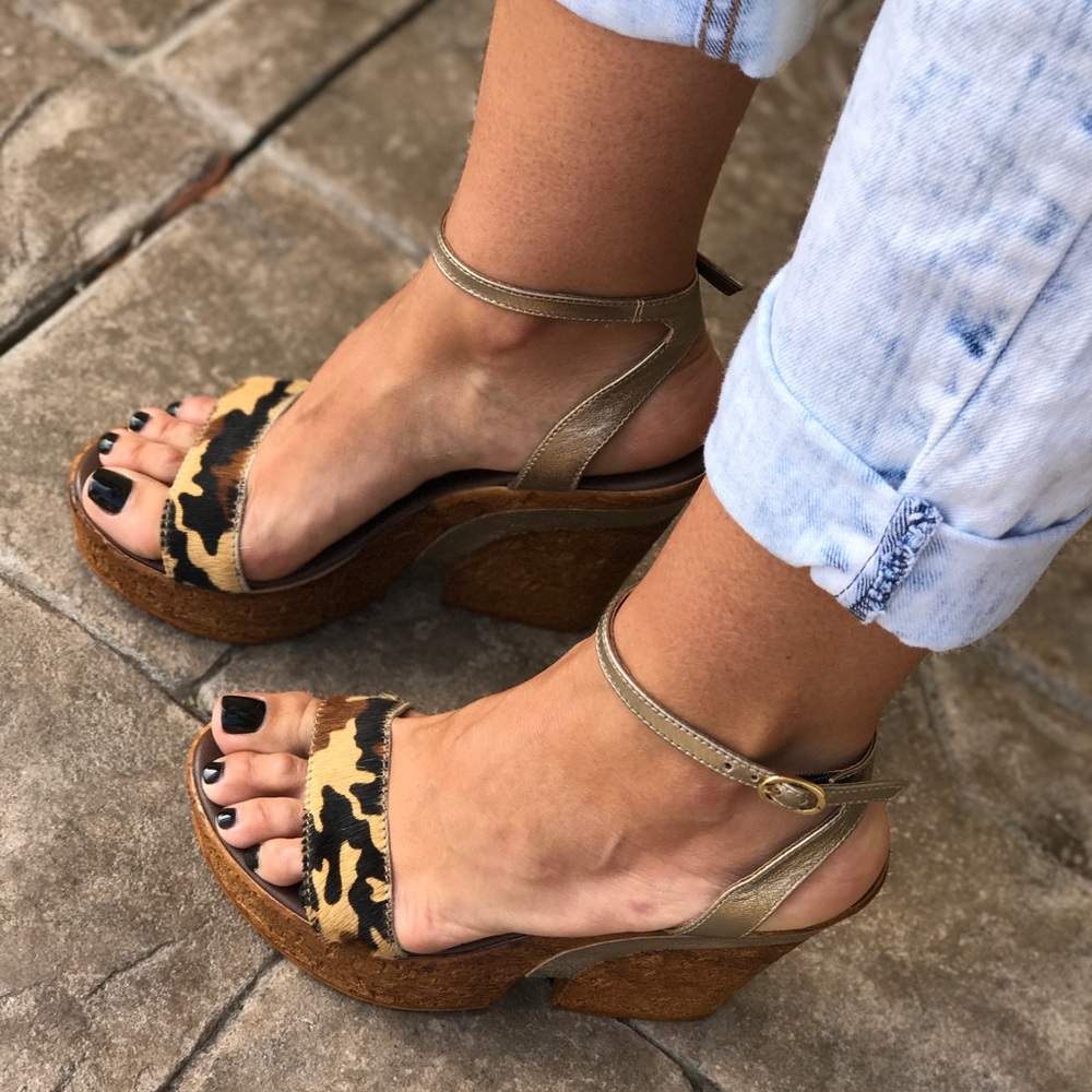 Boho Chic Cheetah Calf Hair Platform Wedge - Picture 6 of 8