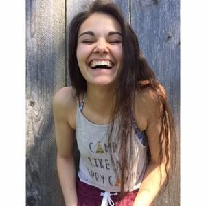 Meet your Posher, Kylee