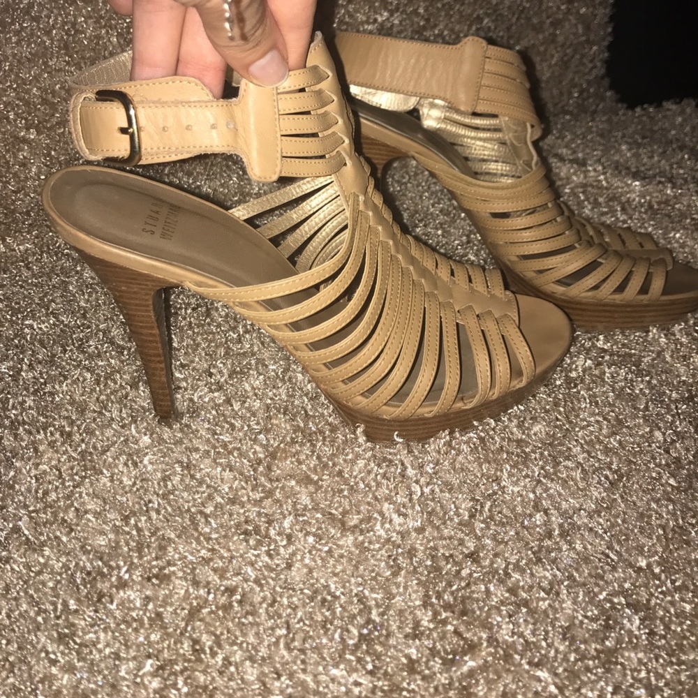Stuart Weitzman scrappy Sandal heels