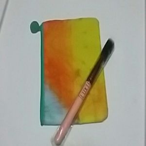 New ipsy bag and new blush brush