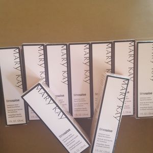 Mary Kay Timewise Luminous Wear Foundation