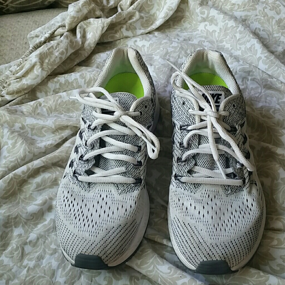 Nike Air Zoom Vomero 10