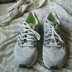 Nike Air Zoom Vomero 10