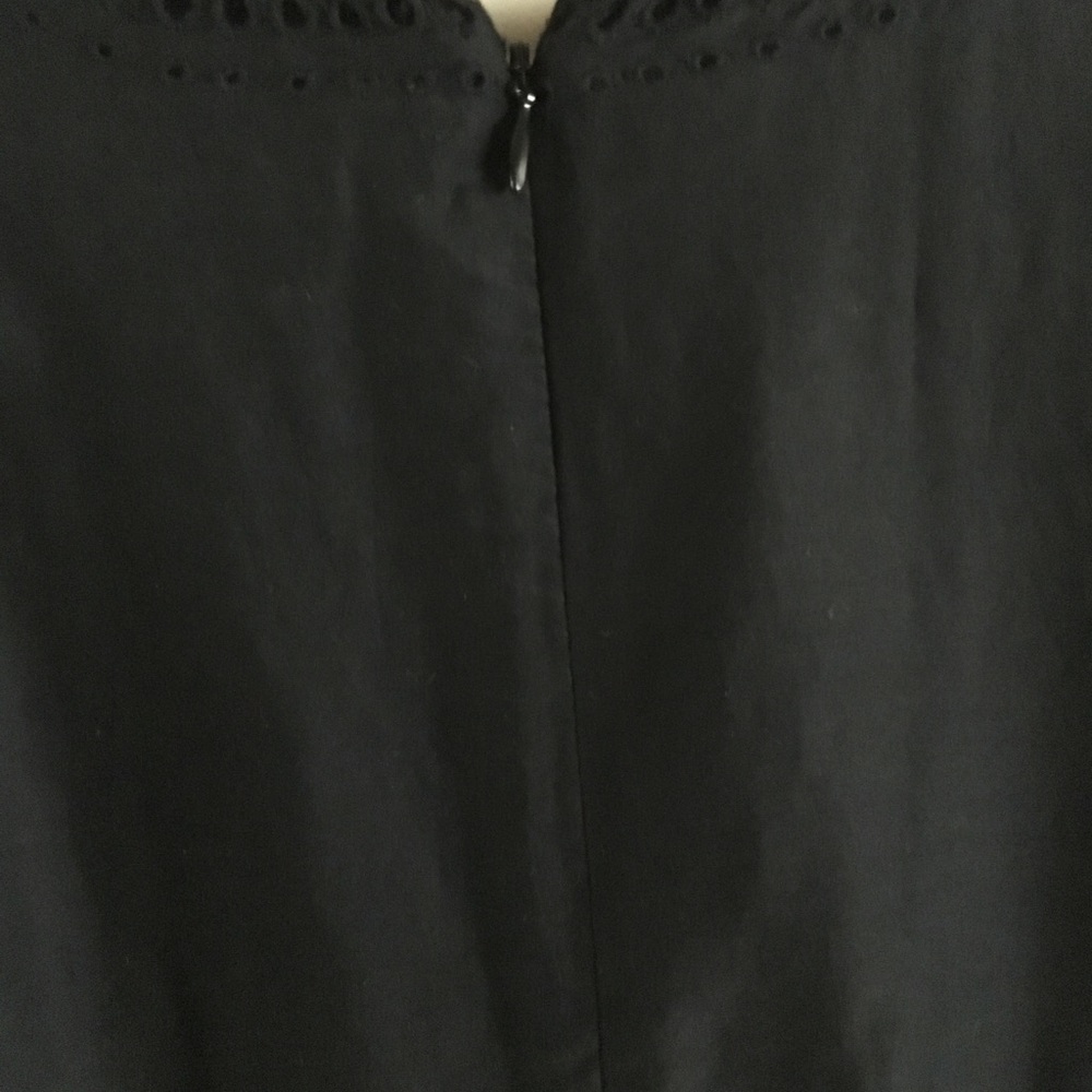 Jcrew Ruffle hem eyelet tank - Picture 6 of 6