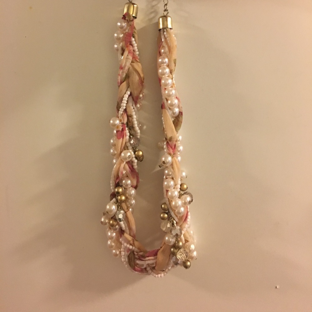 Pink pearly necklace - Picture 2 of 2