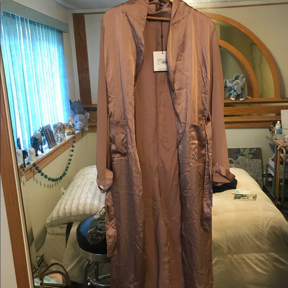 Missguided Dusty Pink Satin coat with belt
