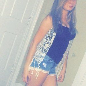 Meet your Posher, Haley