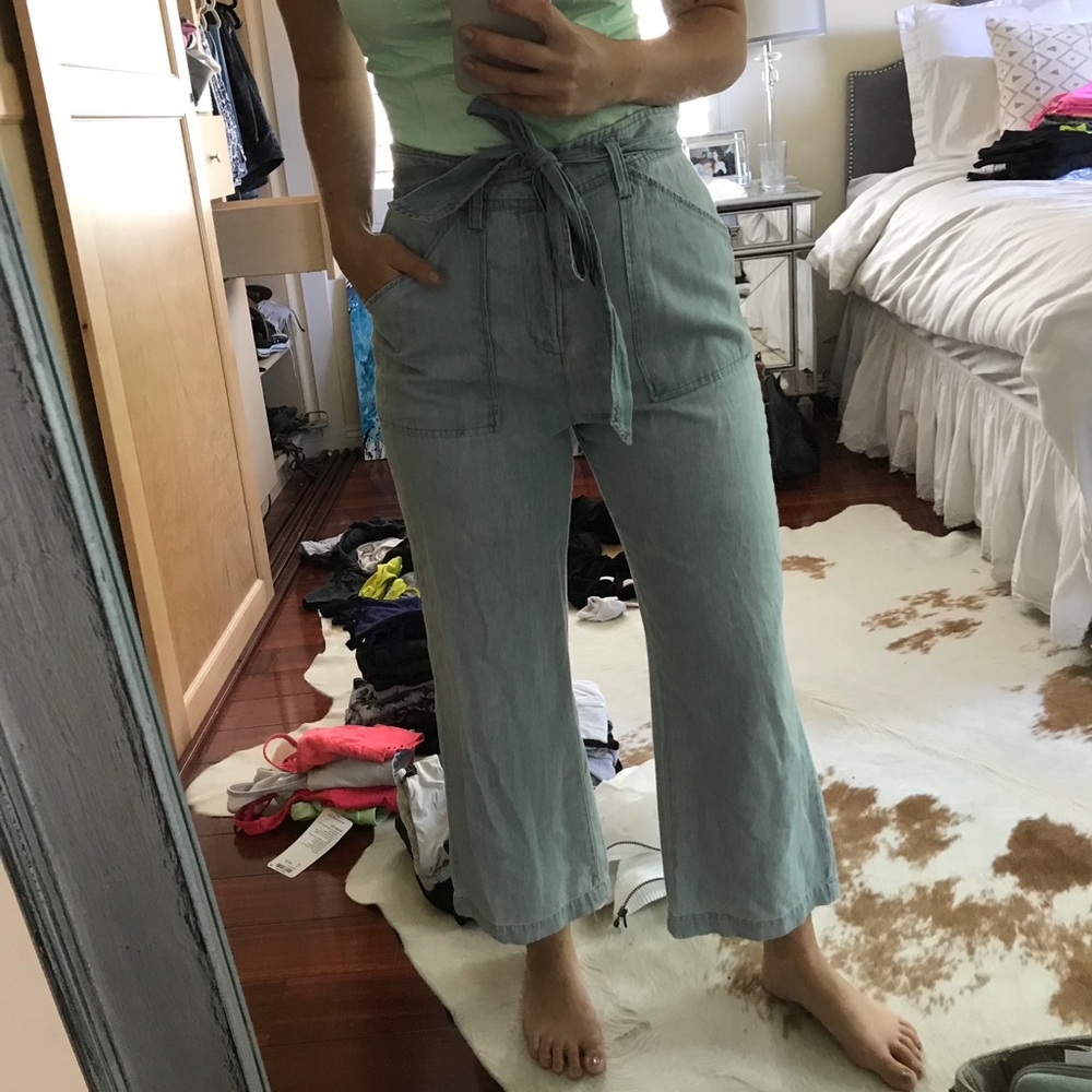 BDG Light Jean Flare Pants