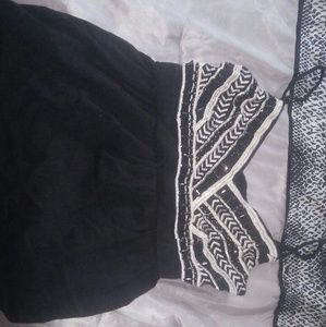 HOLLISTER black and white tank