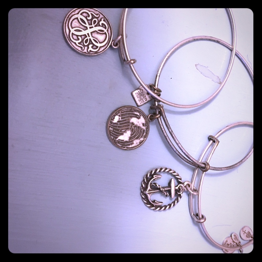 Bundle! 3 alex and anis