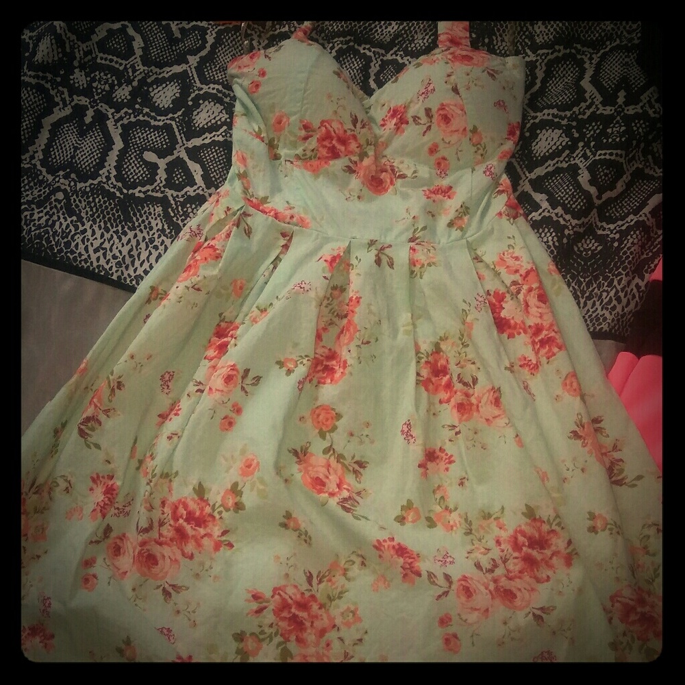 Cute dress