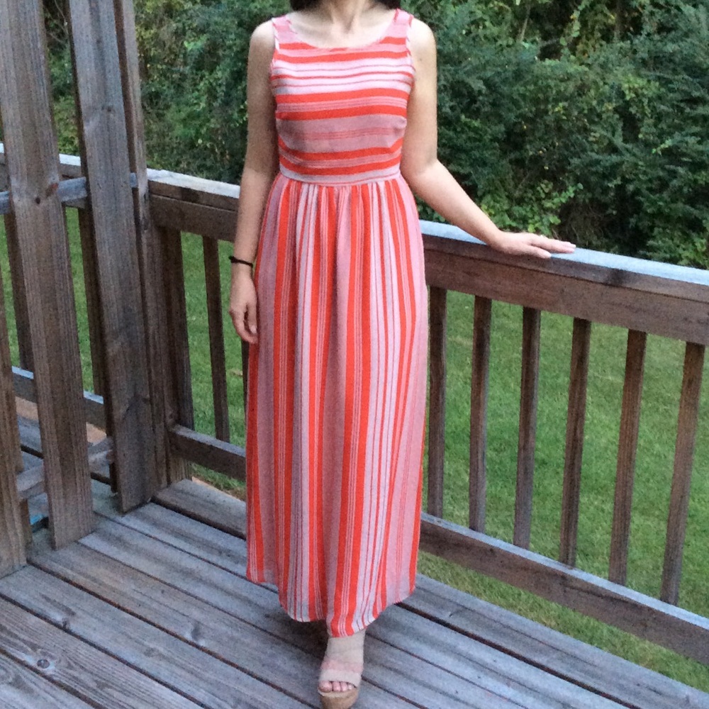 Lined orange dress