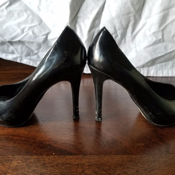 NINE WEST Black Heels with Open-Toe - Patent - Picture 3 of 3