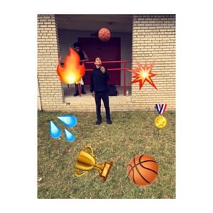 Meet your Posher, Josue