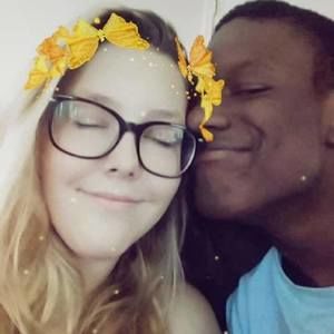 Meet your Posher, Alexi