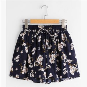 Floral Shorts/Skort